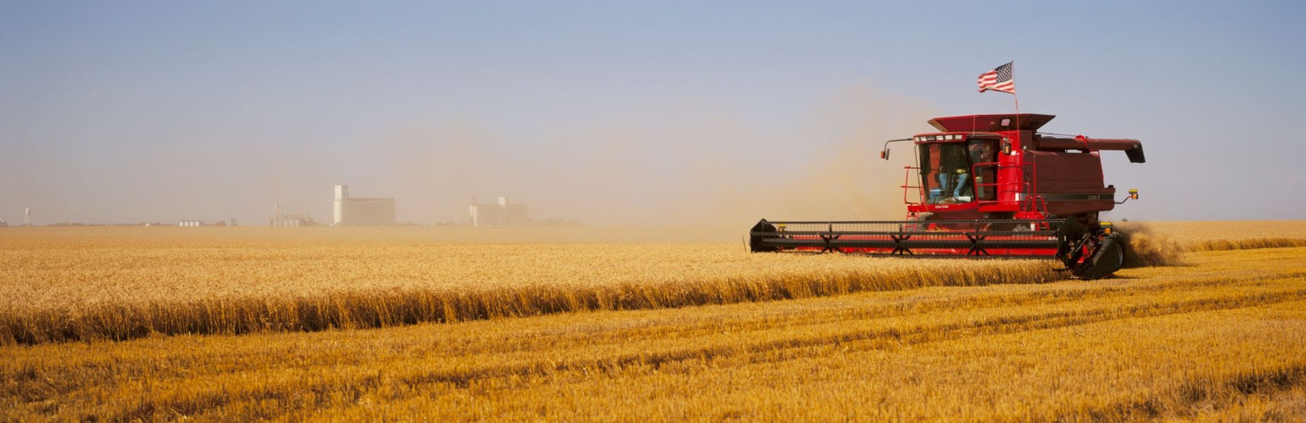 Combine harvester in Kansas